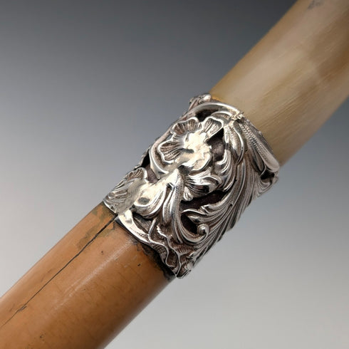 古董英國棕褐色軸角彎柄手杖 83 厘米